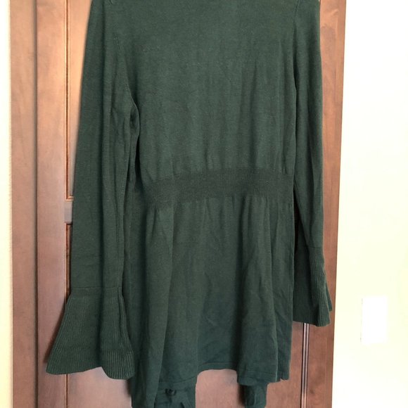 Bell Sleeve Cardigan - Picture 4 of 6